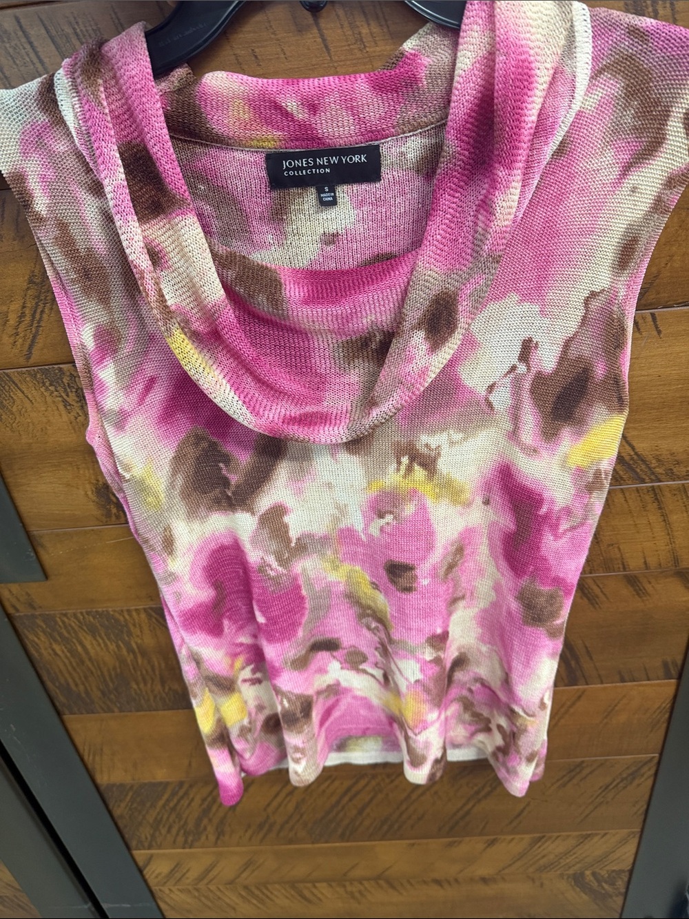 Jones New York Pink Floral Print Sleeveless Top